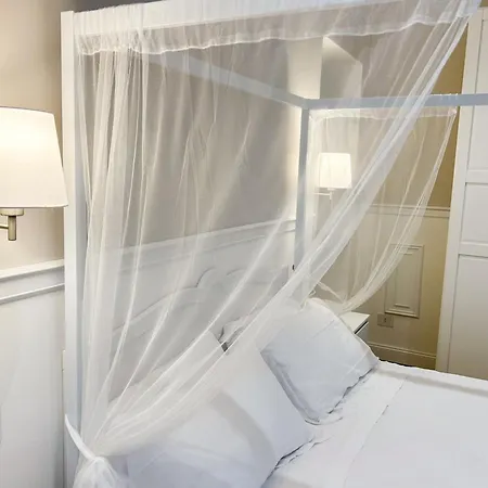 Dimore Della Cisterna Apartment Stresa